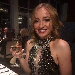 Meet your Posher, Ava